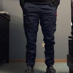ellesse avico wind pant